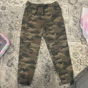Aeropostale Women’s Small Camouflage Cargos